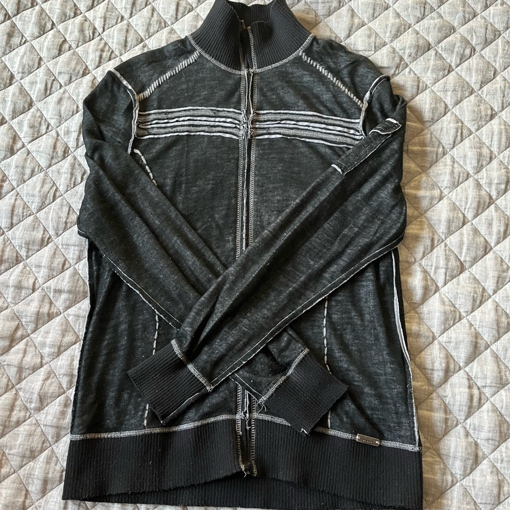 Buckle BlackLabel Sweater
